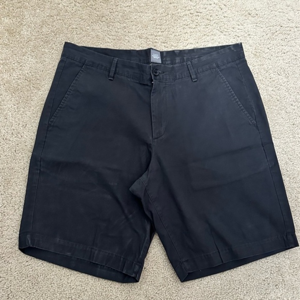 Gap Classic GapKhakkis Flat Front‎ Shorts in Faded Black Size 36 VGUC